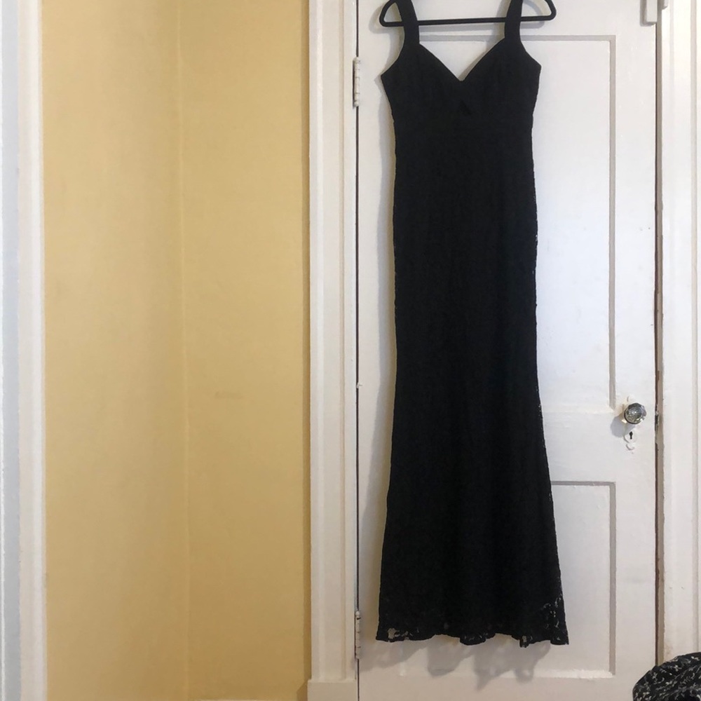 Lace maxi dress